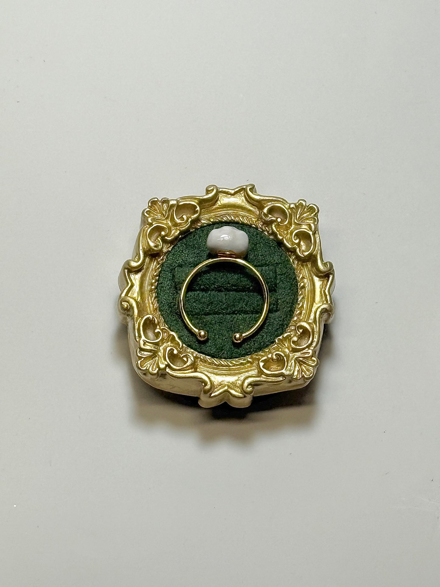 White Cat Ring