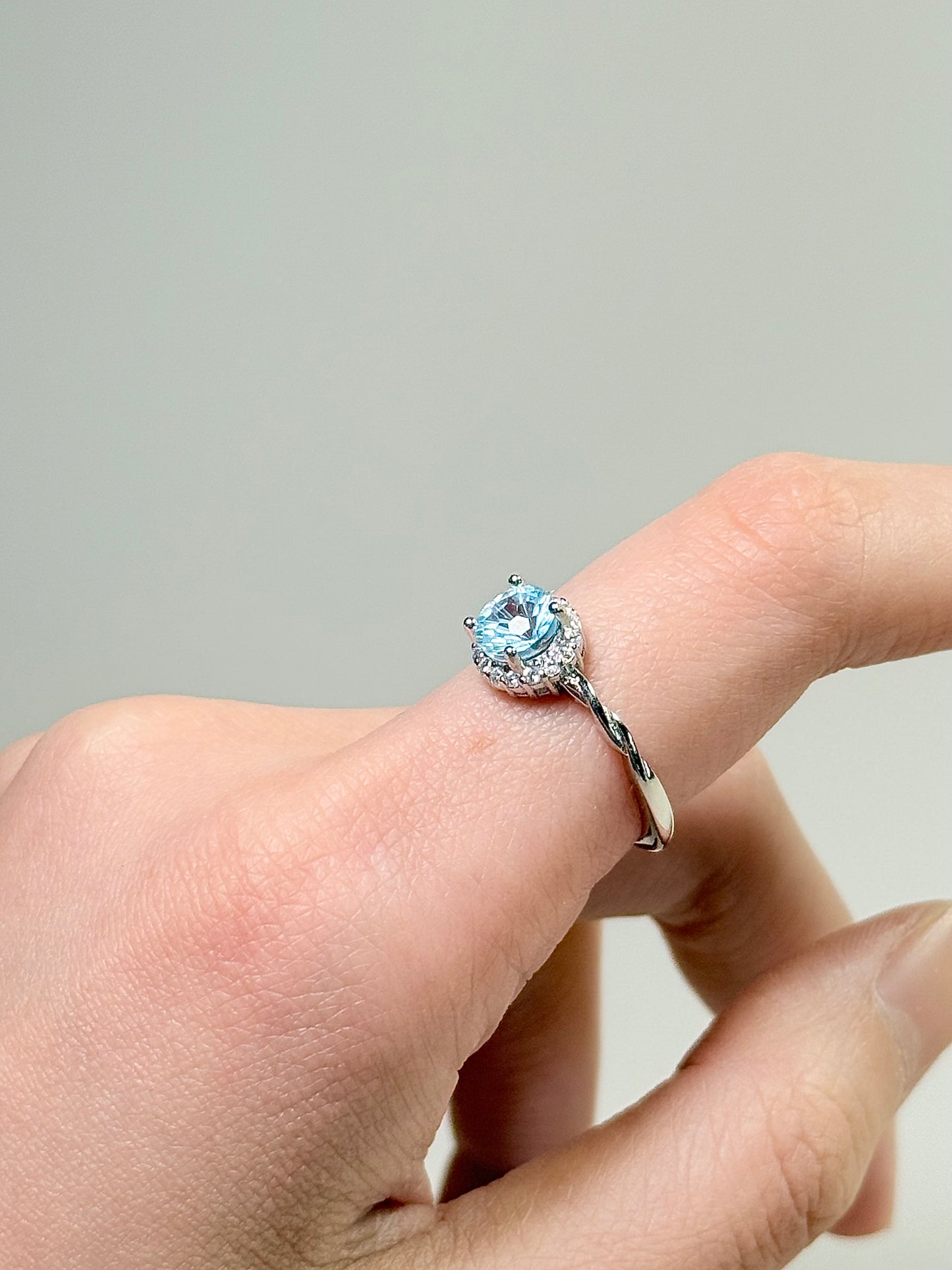Topaz 925Sliver Adjustable Size Ring