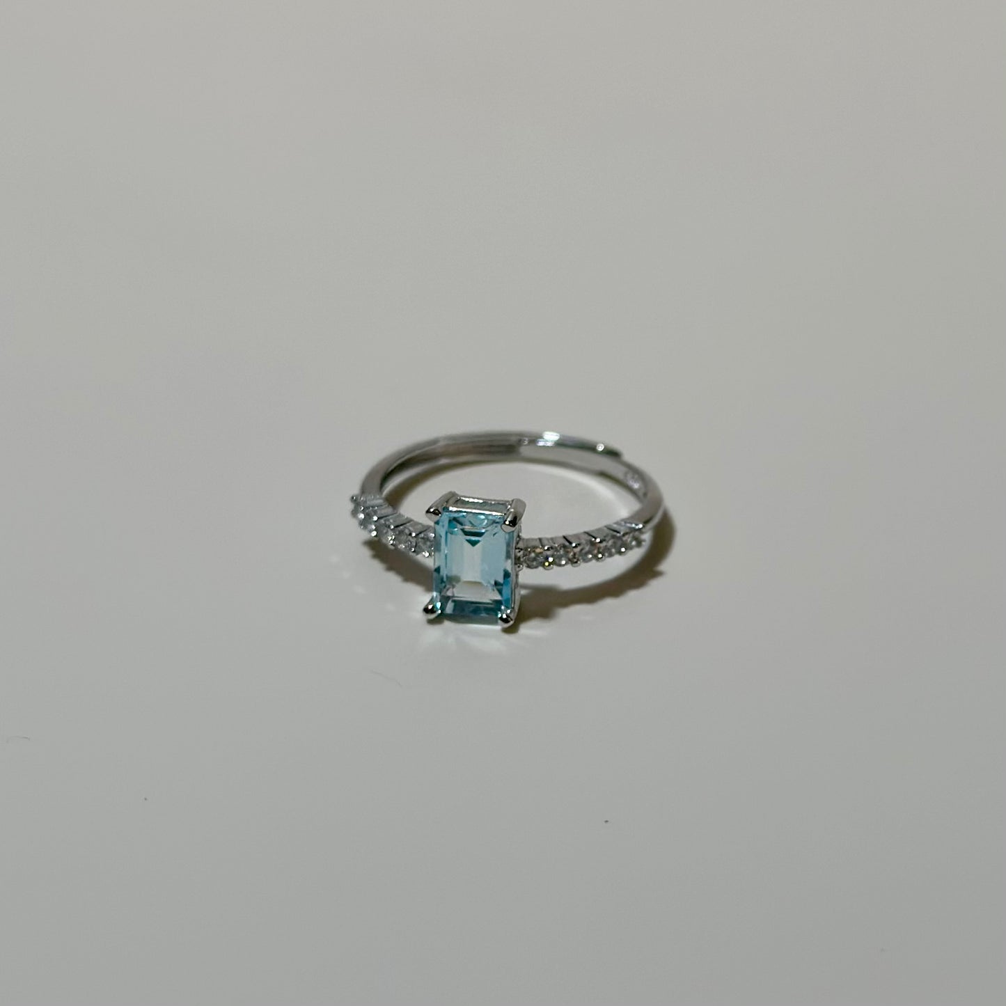 Topaz 925Sliver Adjustable Ring
