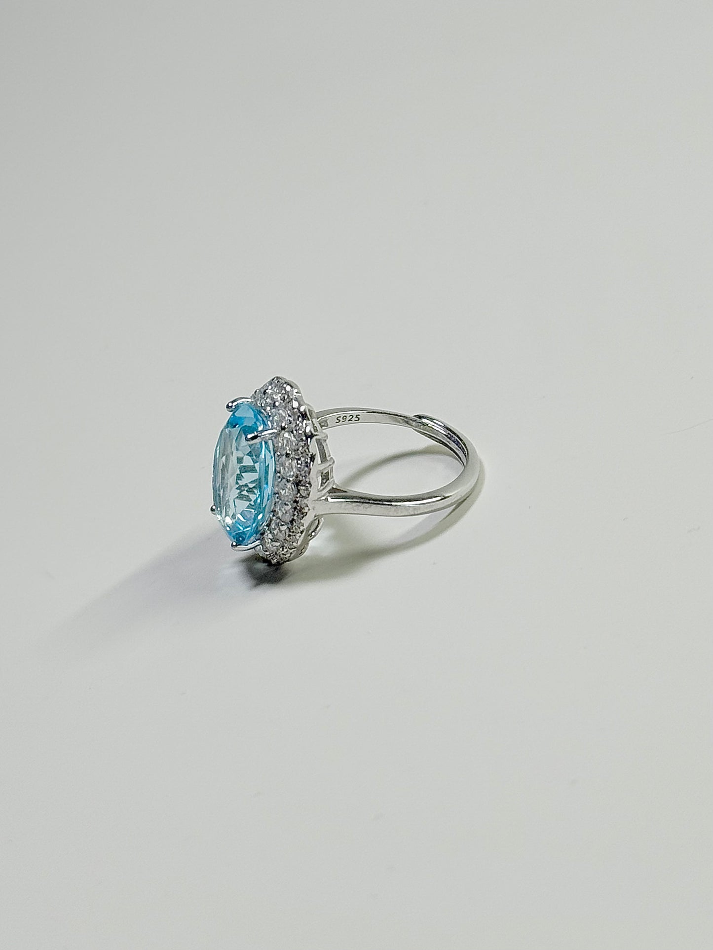 Topaz 925Sliver Adjustable Size Ring