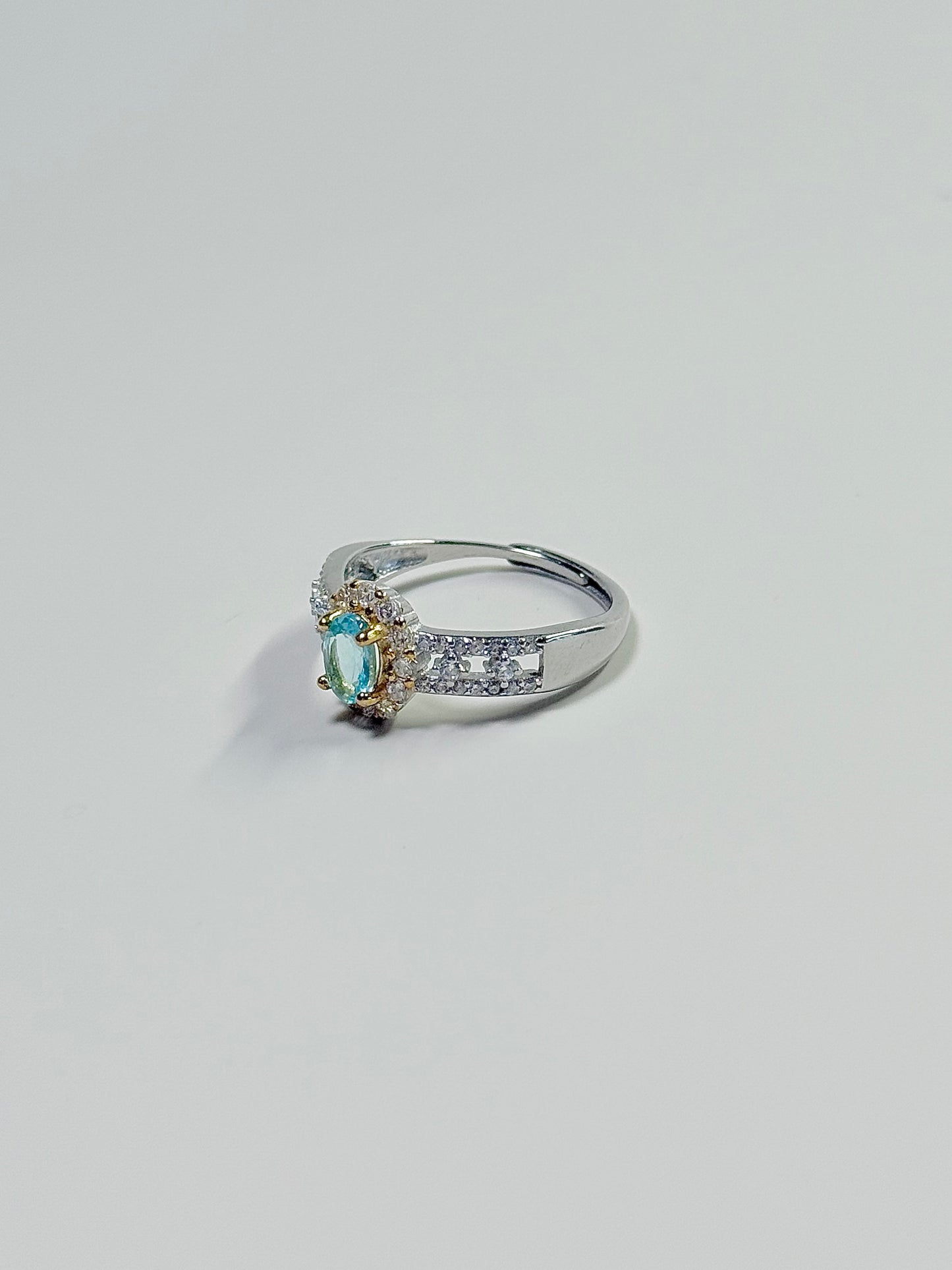 Topaz 925Sliver Adjustable Size Ring