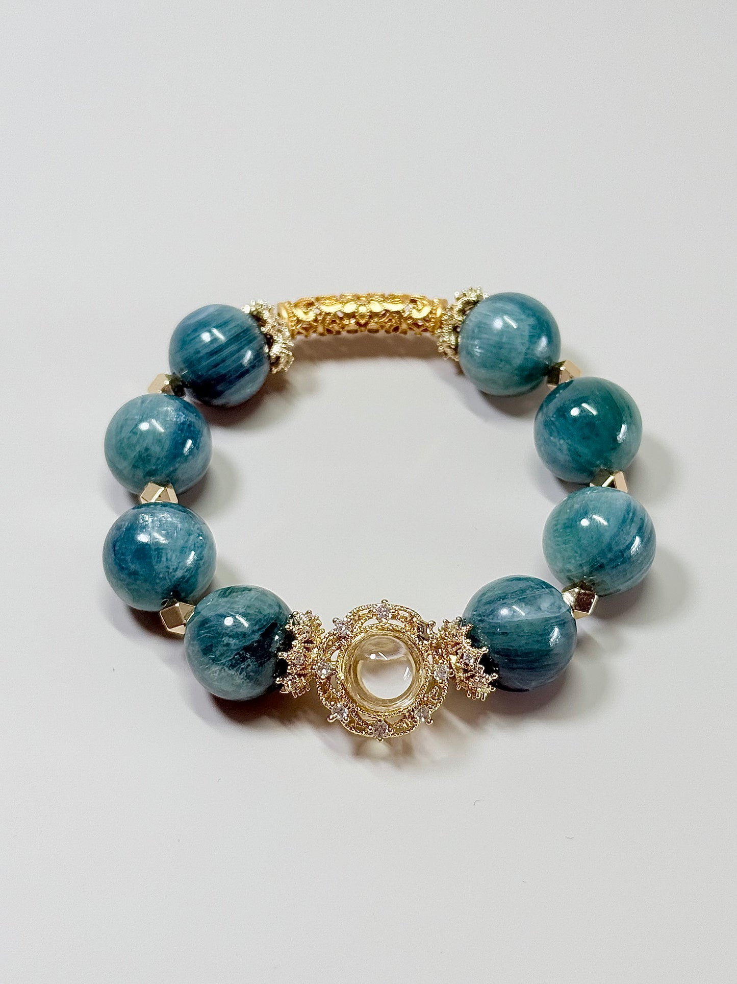 Green-Blue Kyanite Golden Style -15mm