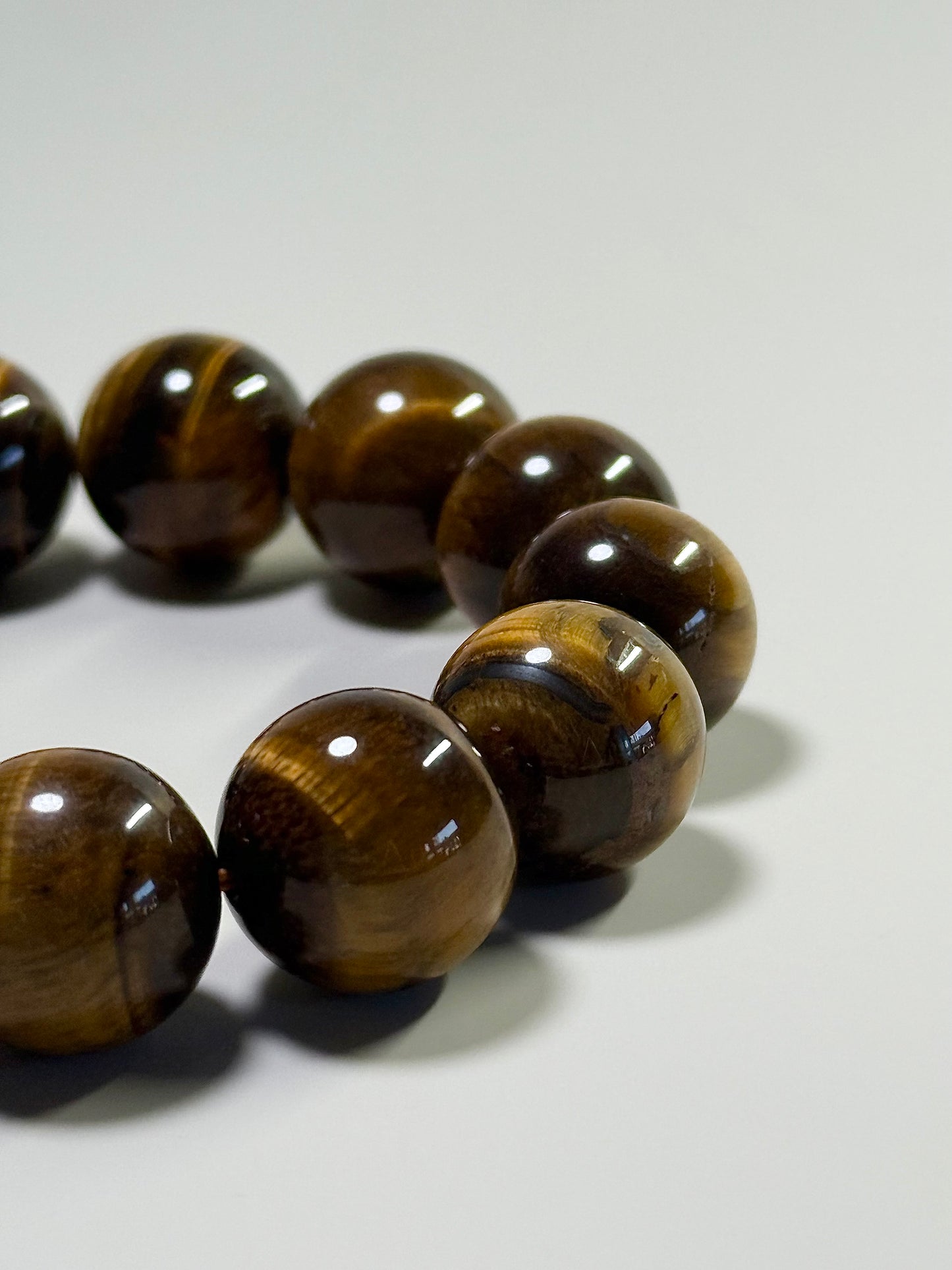 Tiger eye - 16mm