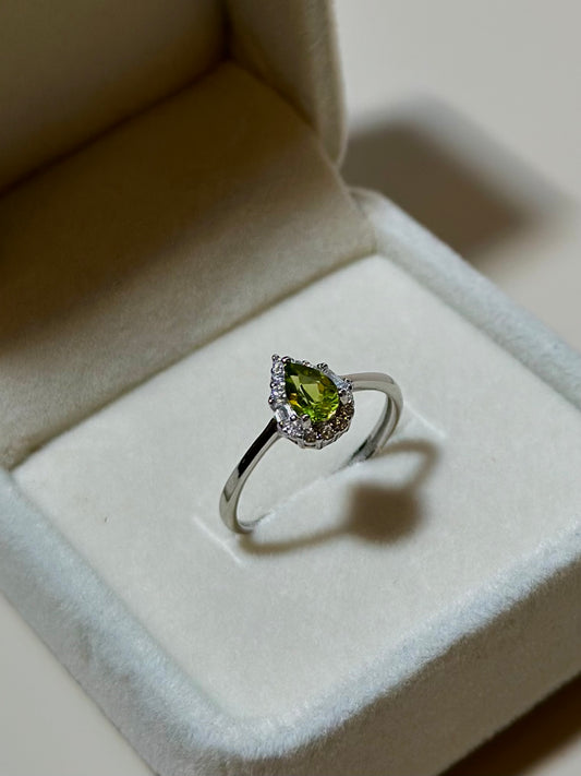 Peridot 925 Sliver Ring