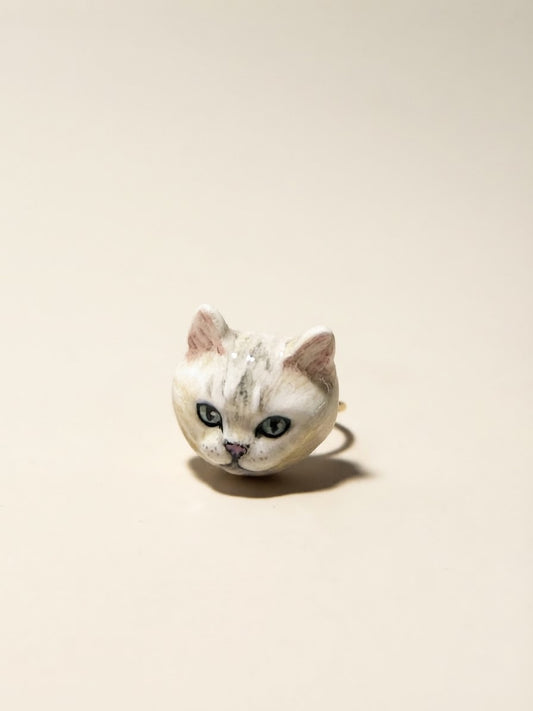 Monty Cat Ring
