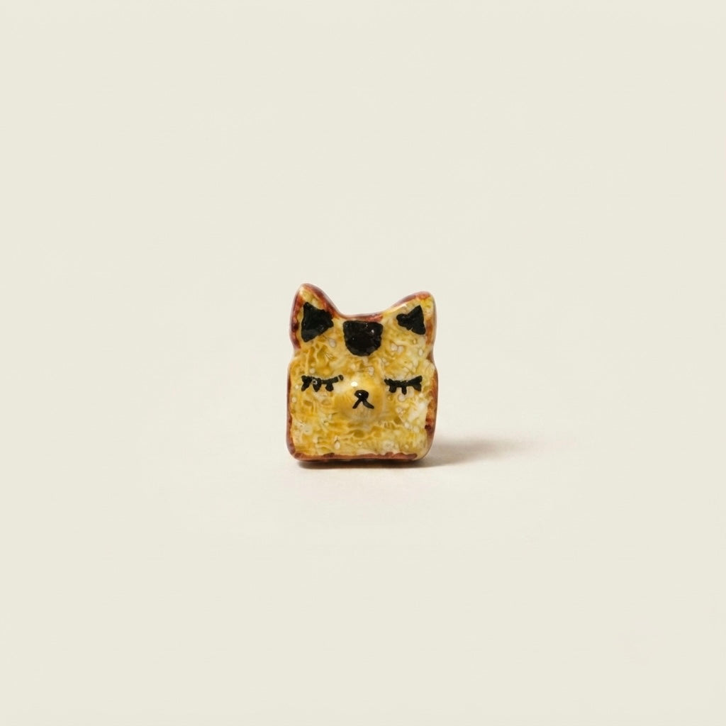 -^- Cat Toast